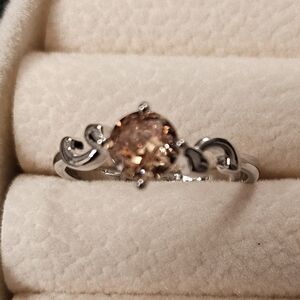 Elegant Silver and Brown Women's Ring